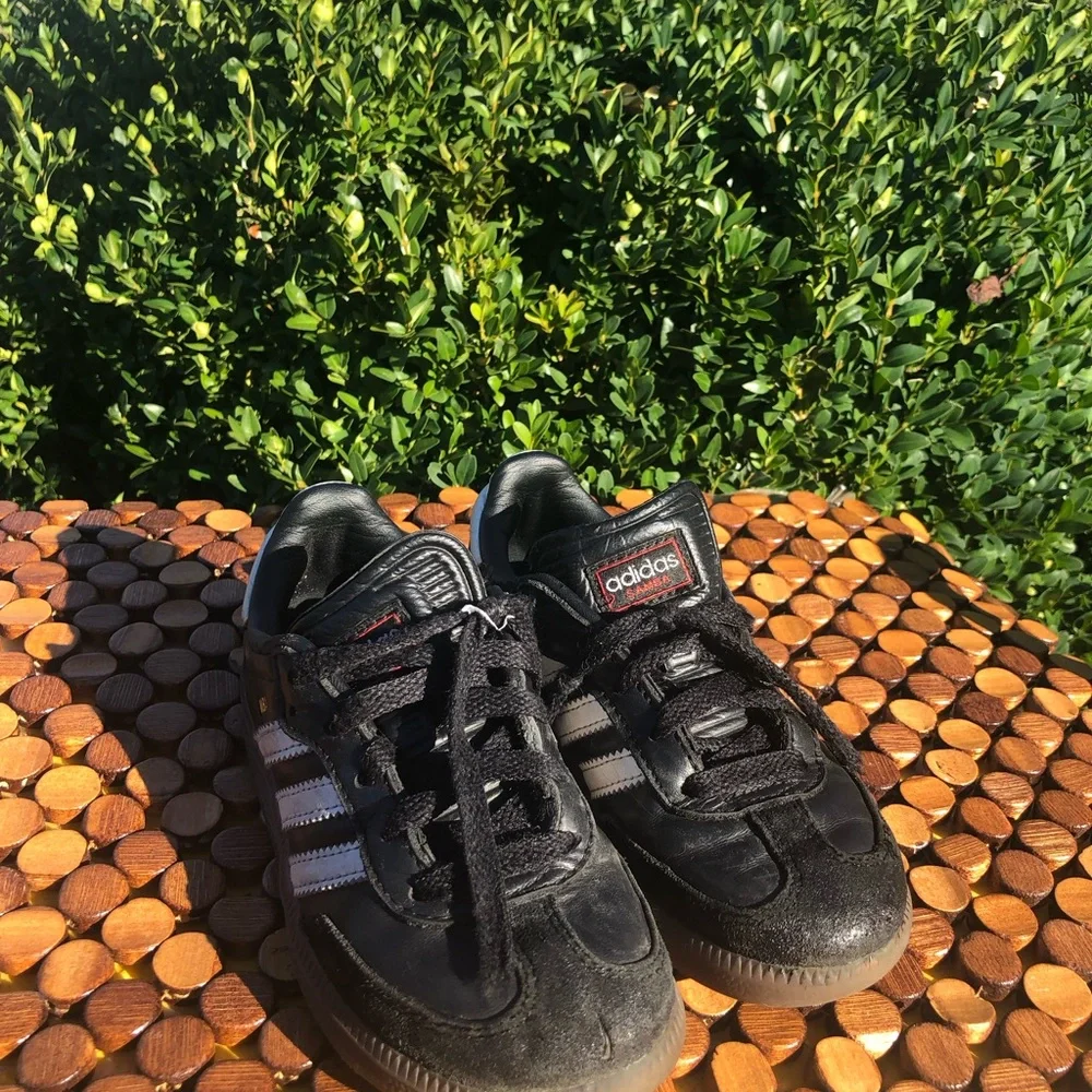Adidas Samba Boys Black Athletic Sneakers with White Stripes Size 11K
